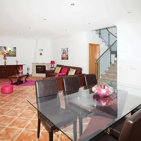 Sleeps 6 Air Con Wifi Villa Azinhal e Amendoeira